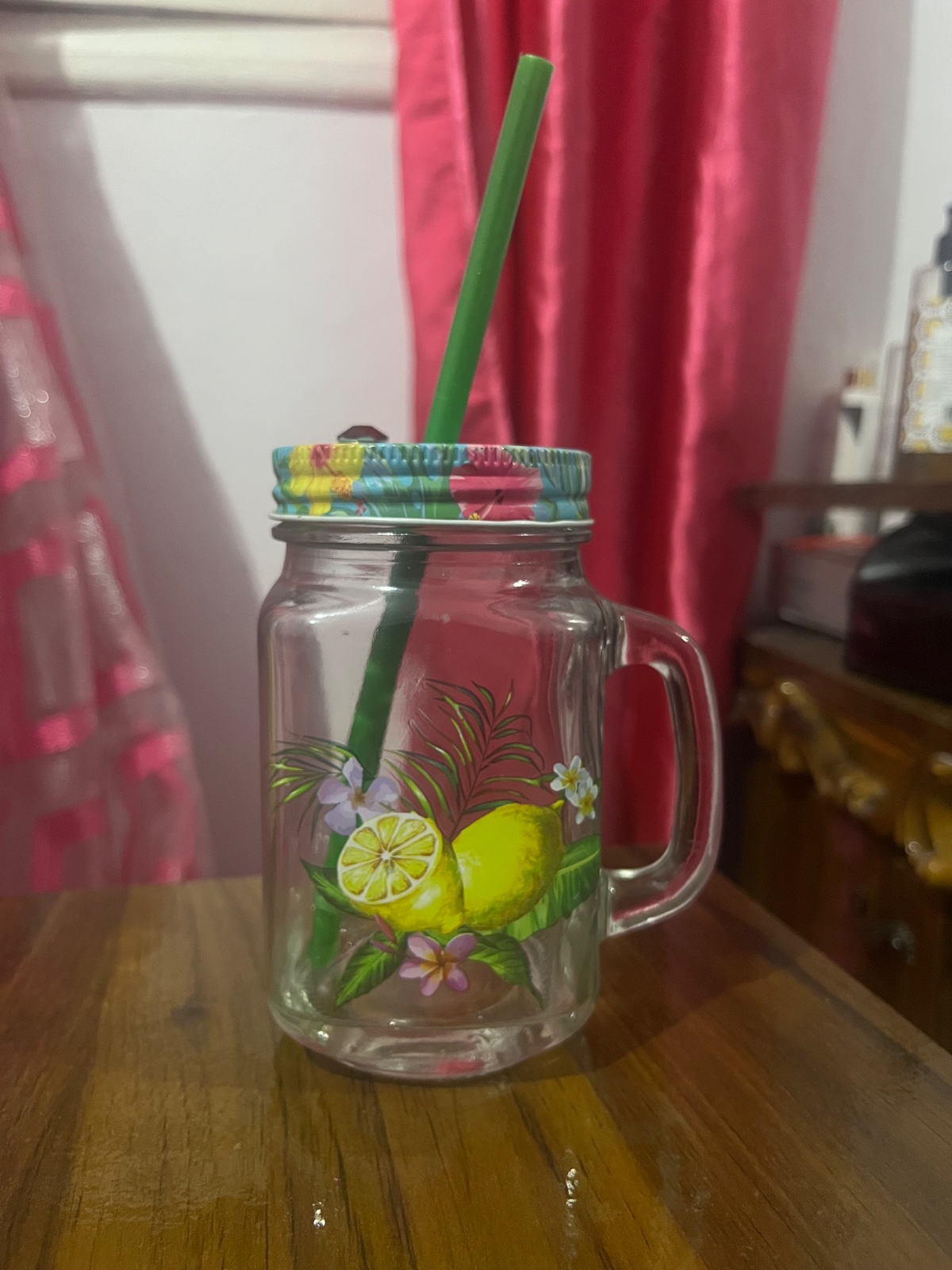 Mug en verre avec anse couvercle et paille 🍋🌼