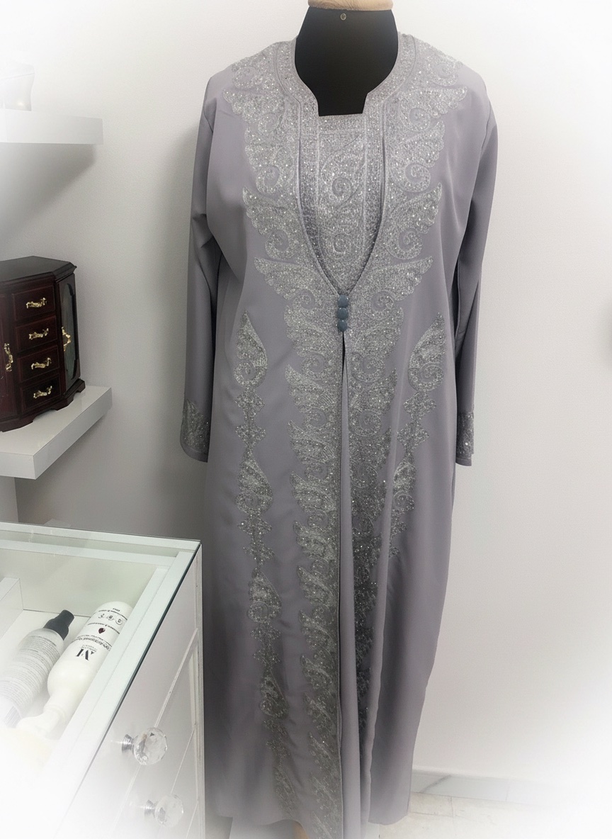 Tres beau koftan gris ylabes M et L