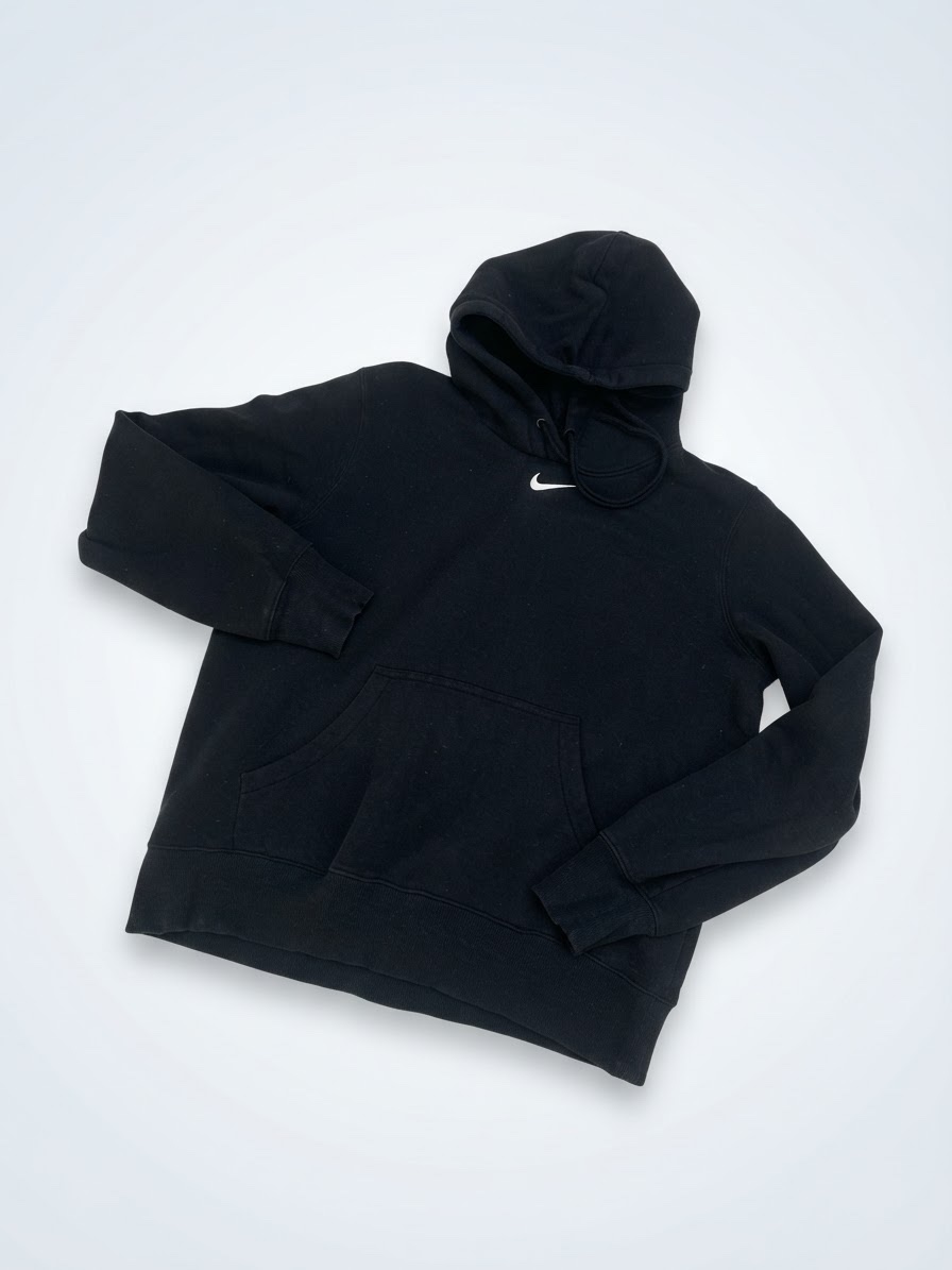 Capuche noire nike en tres bon etat