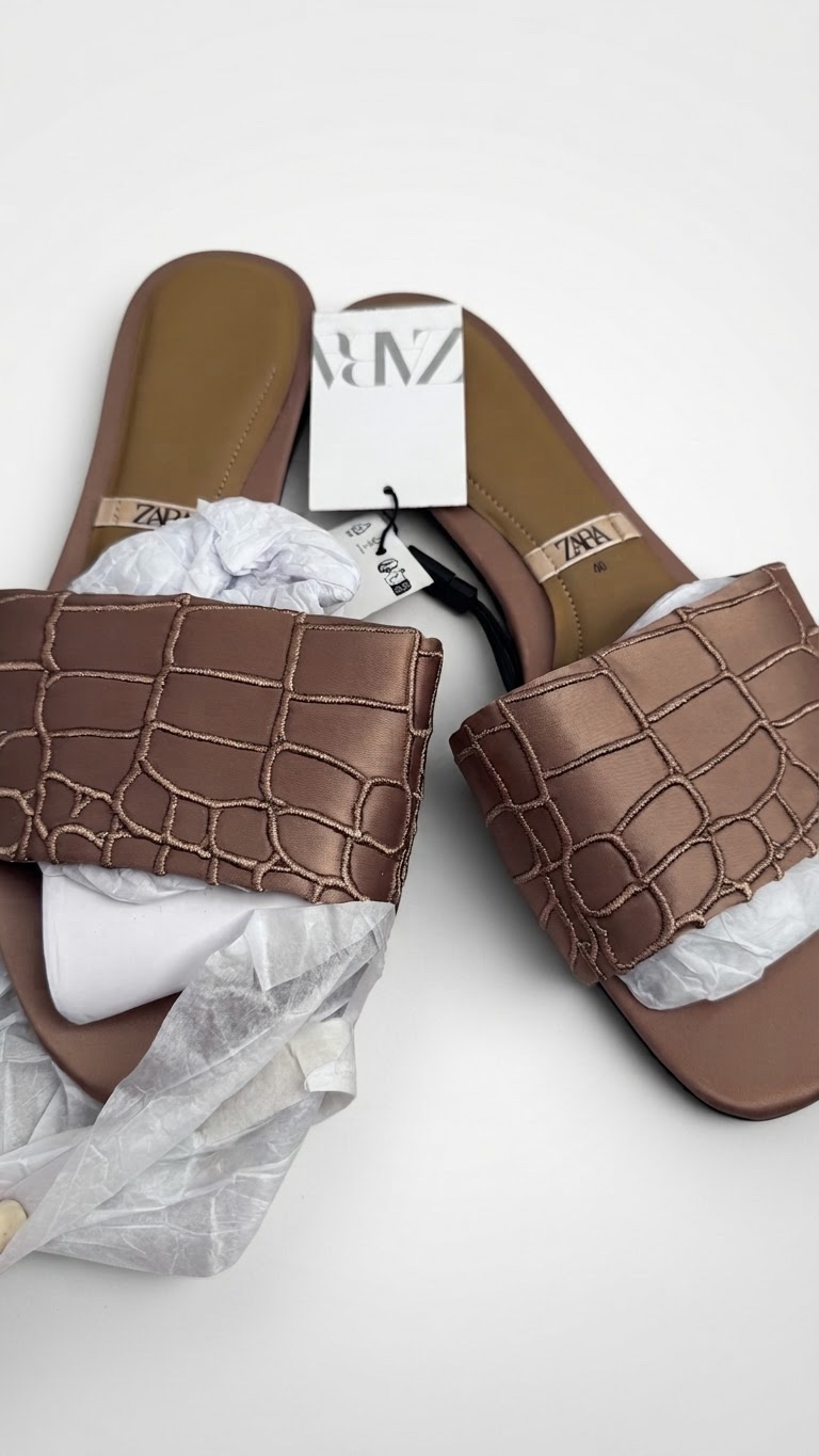 Claquette zara