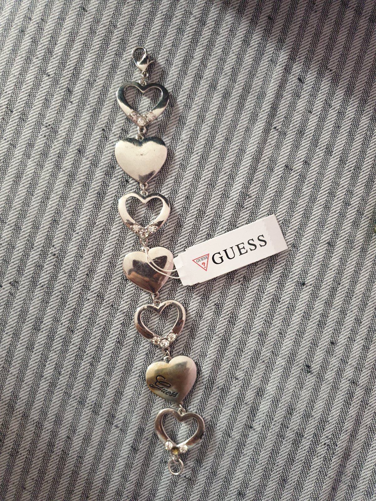 Bracelet guess jamais porté