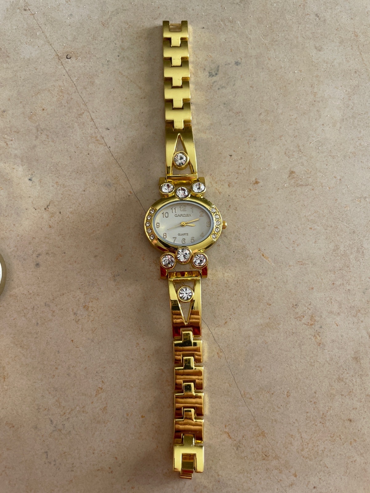 Montre doré⌚️✨