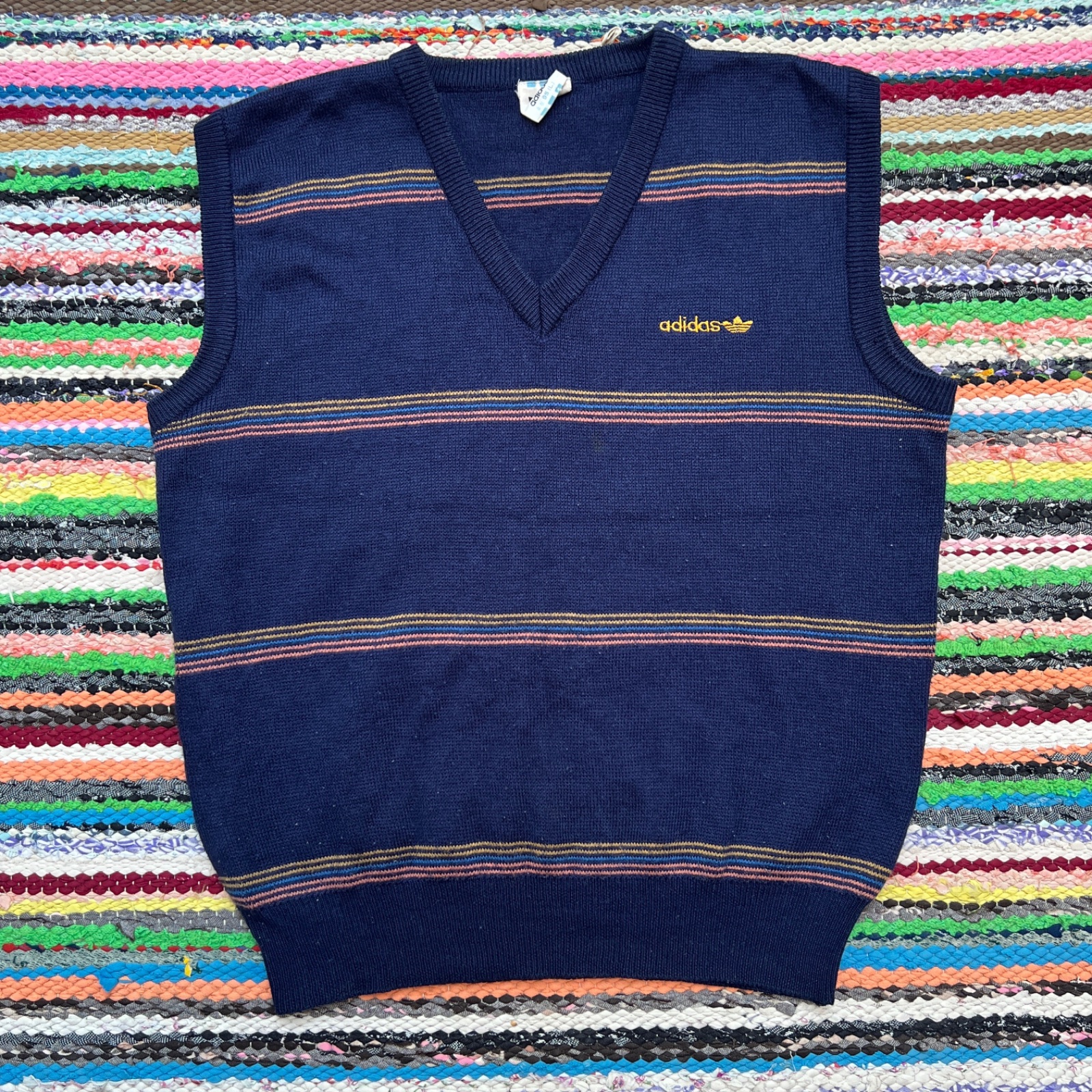 Gilet sans manches en tricot vintage Adidas - pièce de collection