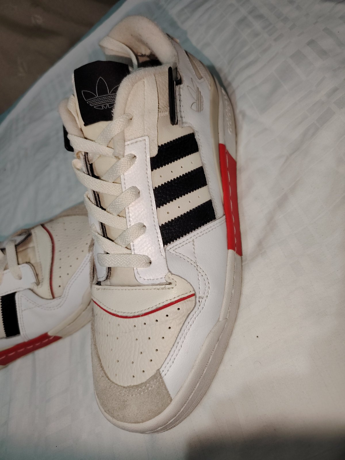 Chaussure adidas pointure 45 1/3