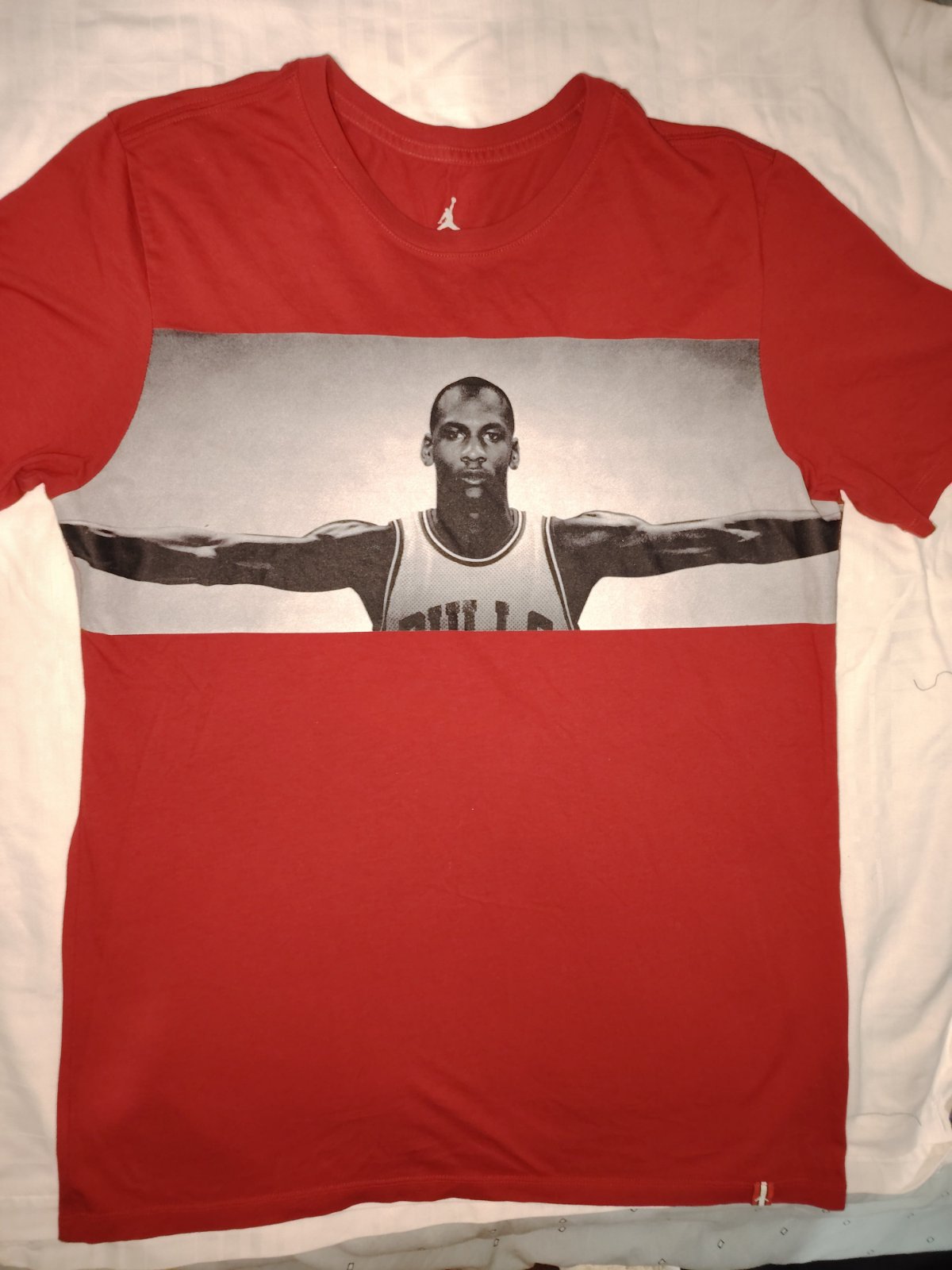 Tshirt jordan taille
