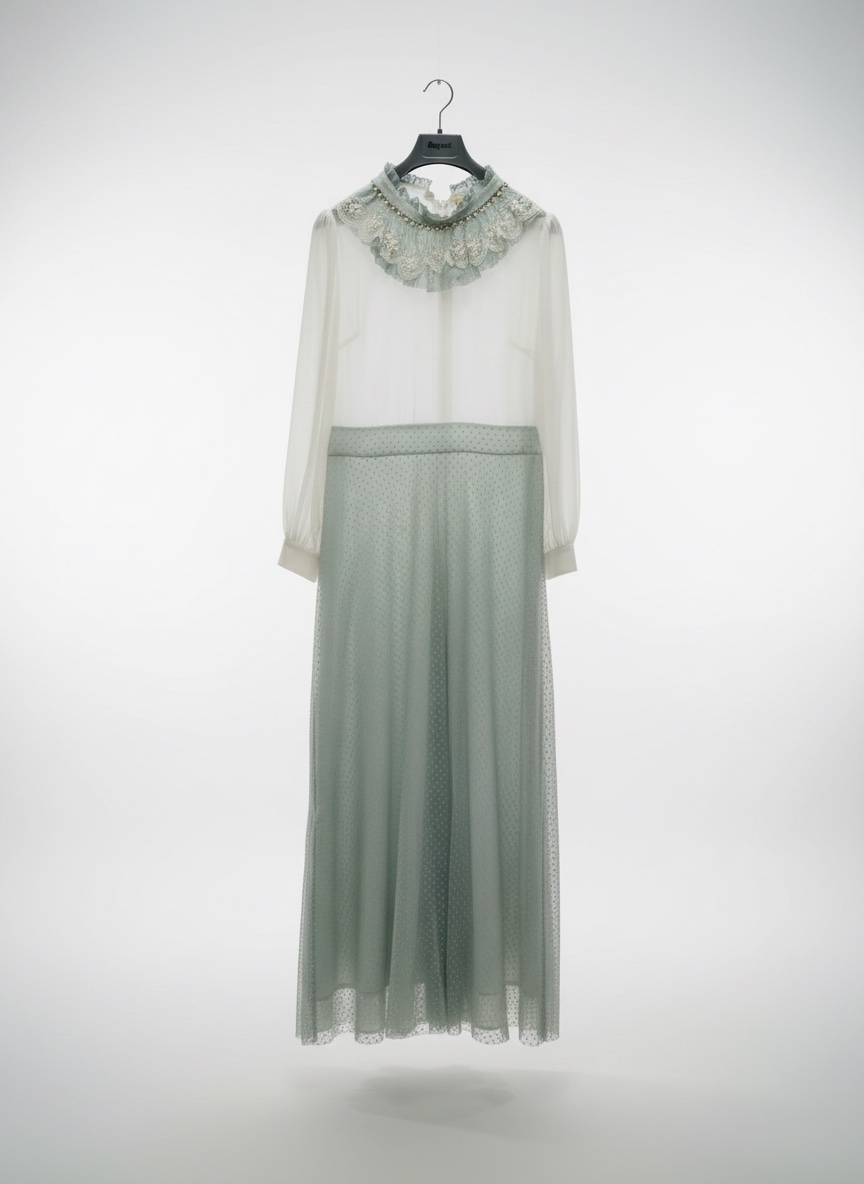 Robe à tule et perles ❤️