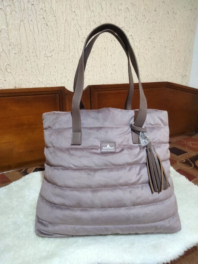 Benjamin Moore Slate Quilted Tote Bag