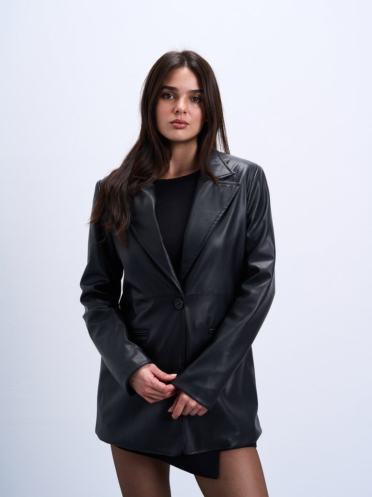 SINGLE BREATED BLAZER EN CUIR HYPERSTYLÉ 