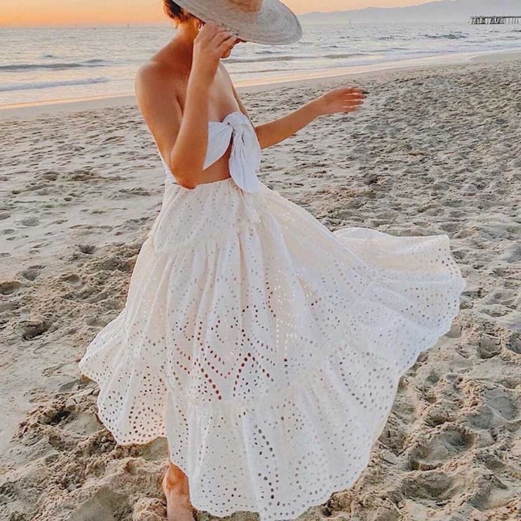 Boho white maxi skirt aà broderie anglaise 