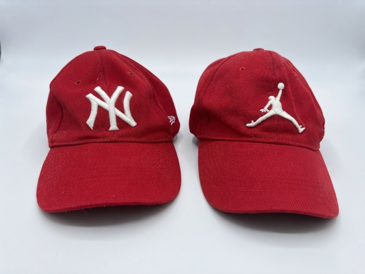 2 casquettes