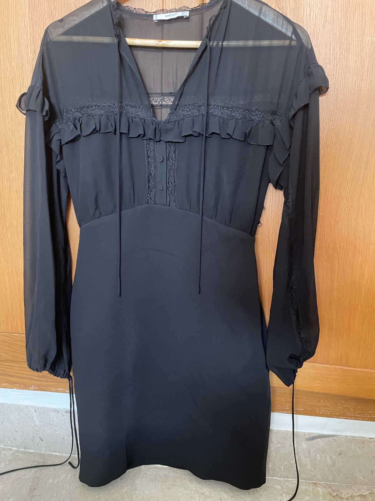 Robe noir 
