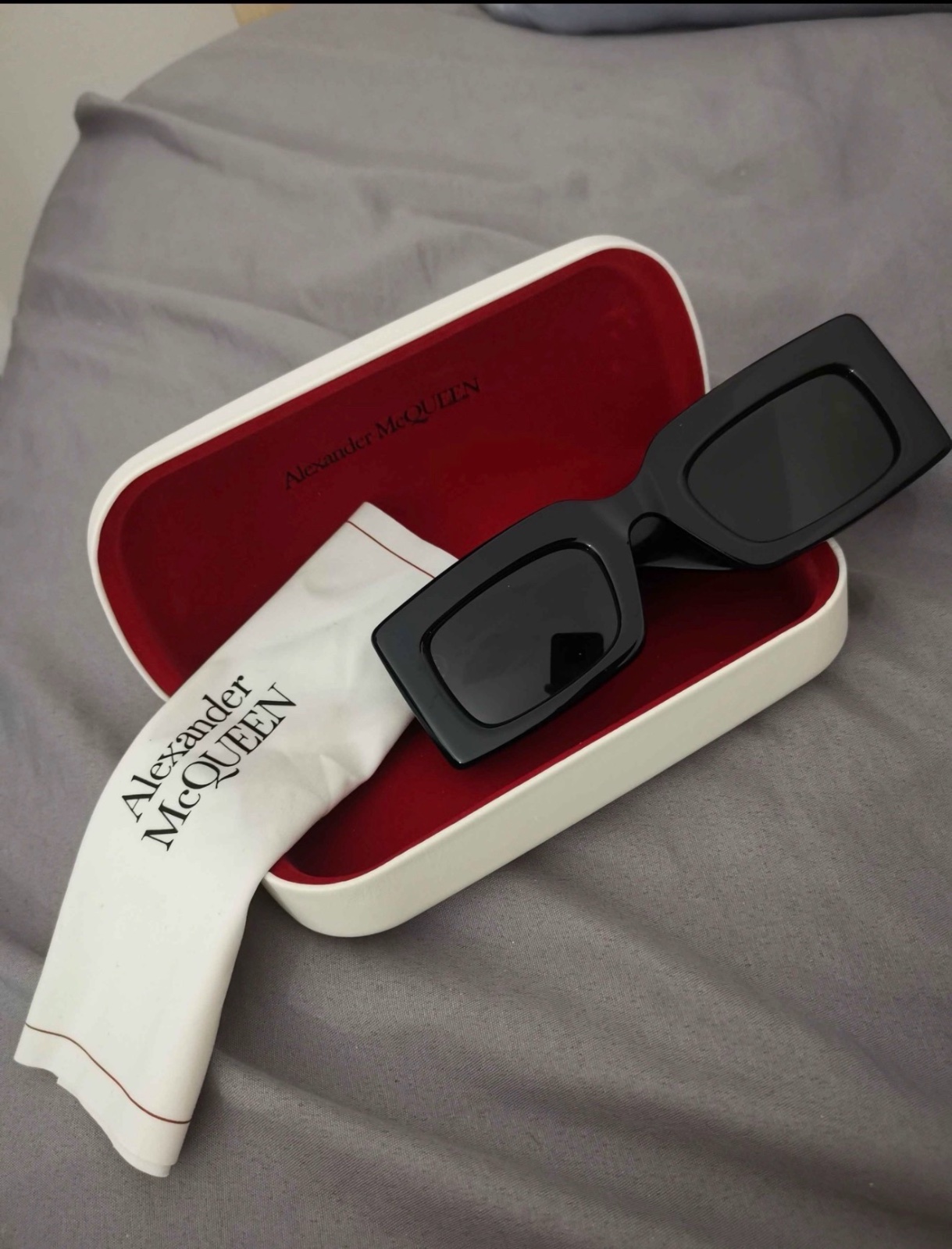 Lunette Alexander McQUEEN femme