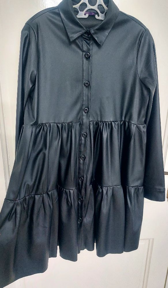 Robe semi cuir
