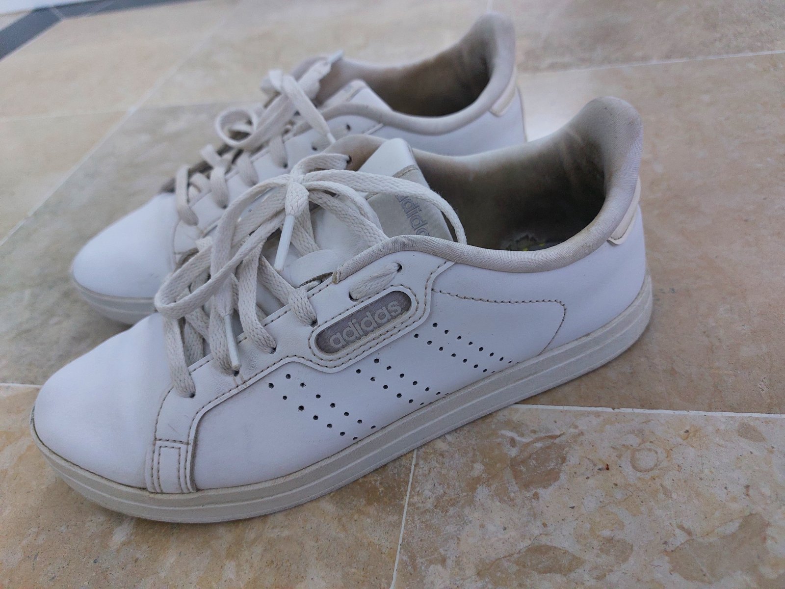 Baskets adidas