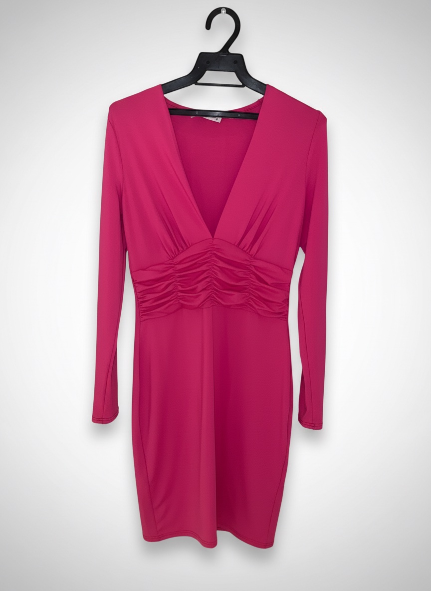 Robe rose col v