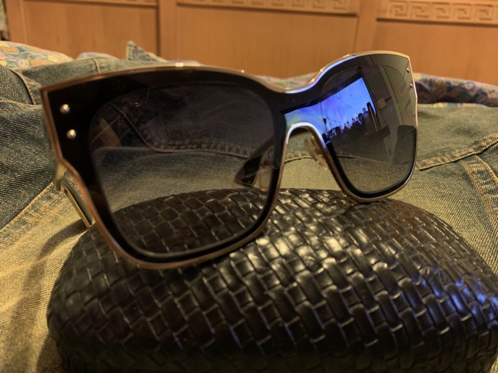 Sunglasses Moschino 