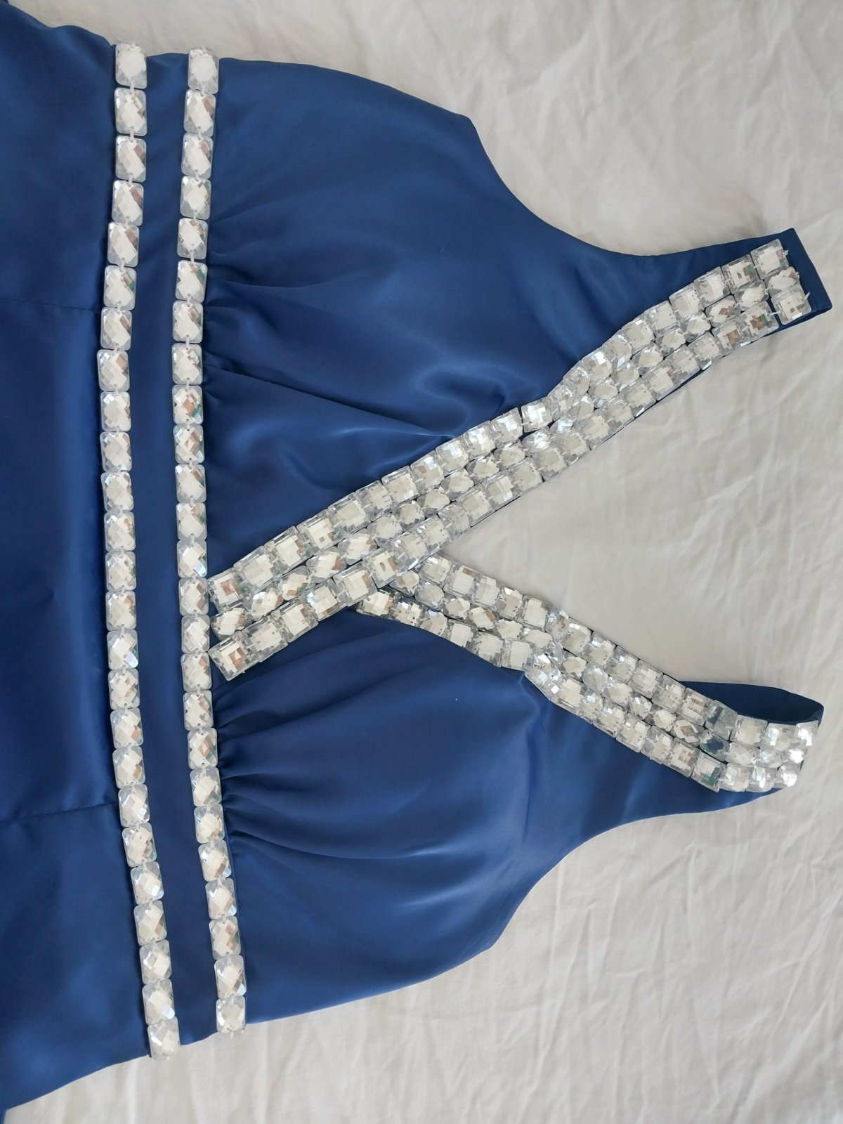 Robe soirée bleu roi satinée elastique taille M