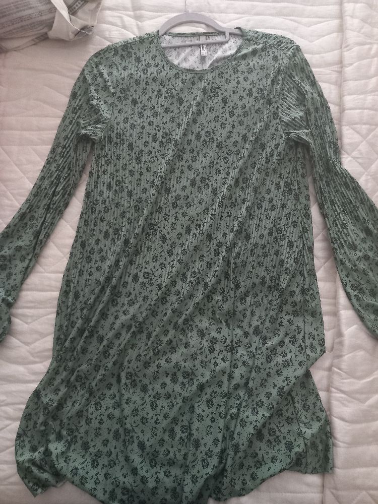 Robe stradivarius 