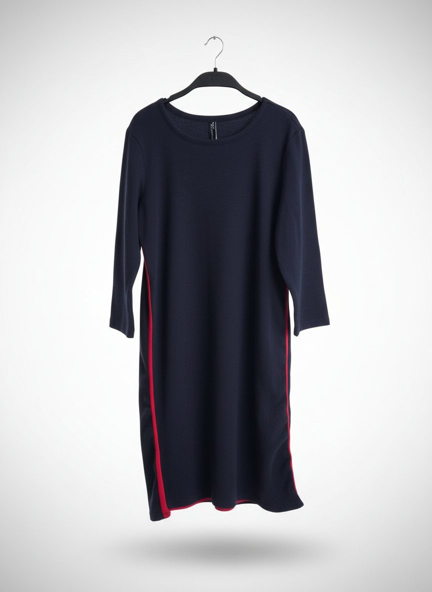 Robe en bleu taille m mais rahi el matière de tissu élastique donc tlabes 7atta 40