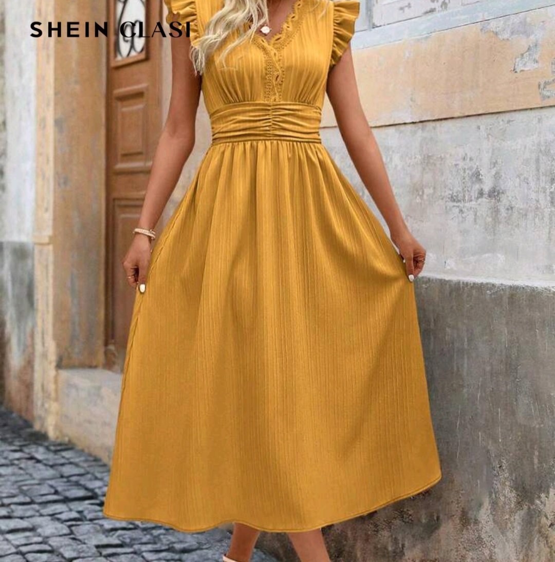 Tres Jolie robe 💛💛