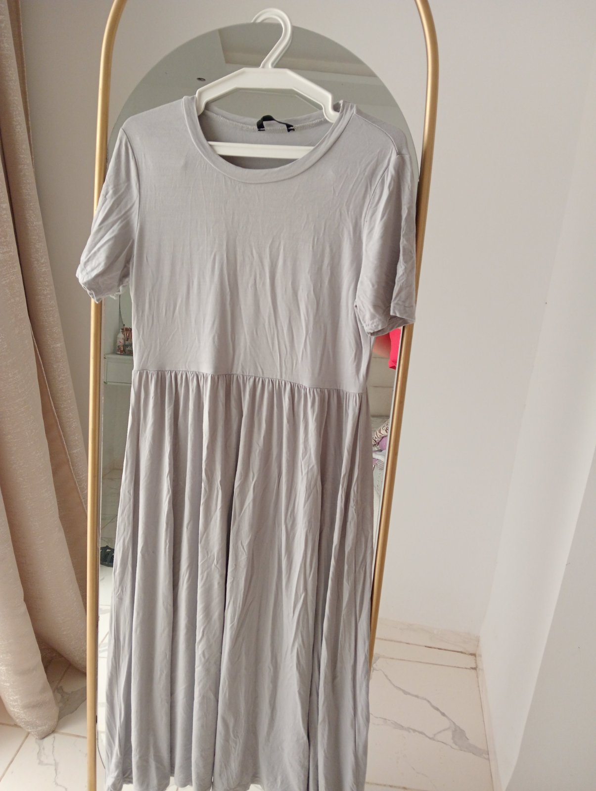 Robe Shein en gris taille 40/42