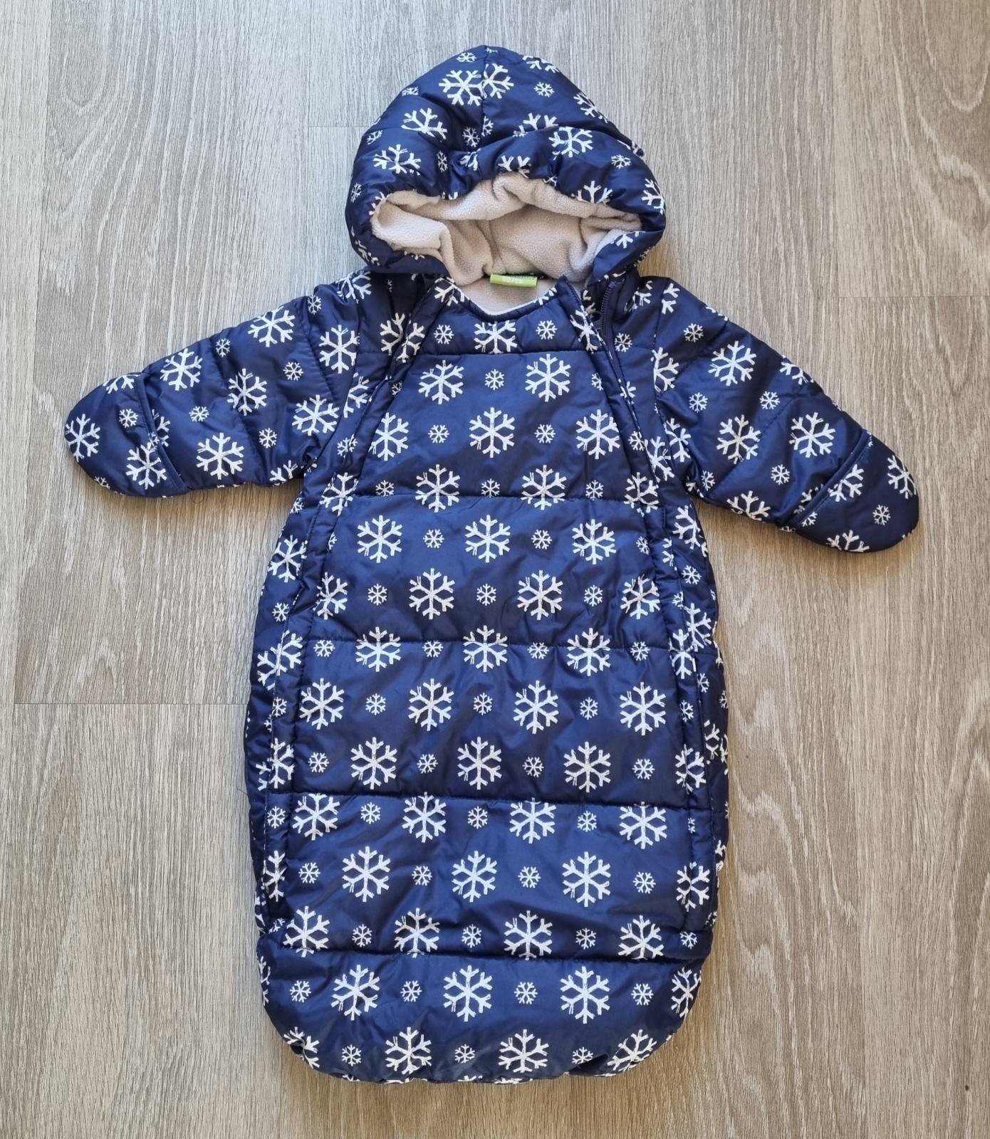 Manteau bebe de très bonne état 6/9 mois