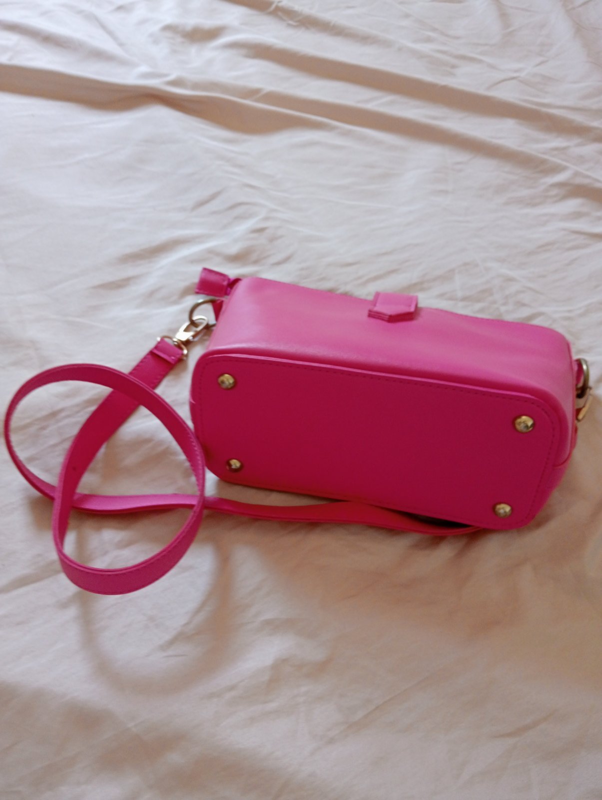 Sac jamais porté 