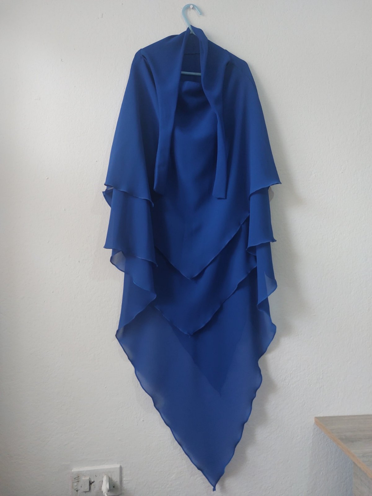 Isdel blue roibإسدال 