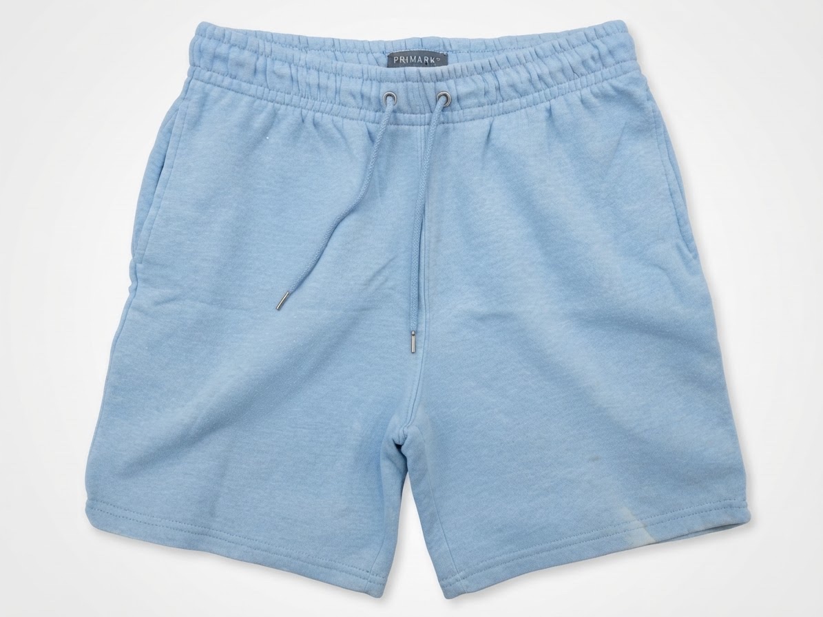 Short bleu ciel