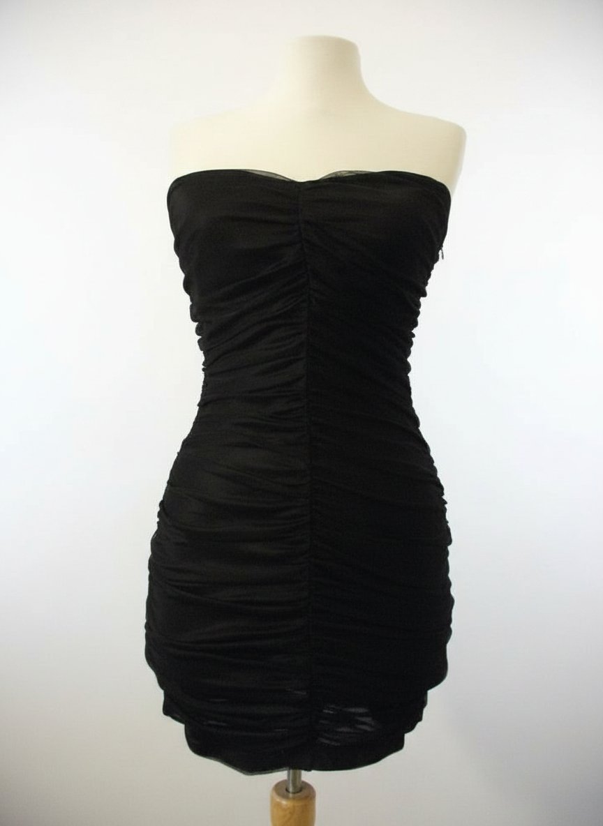 Robe noire luxe 