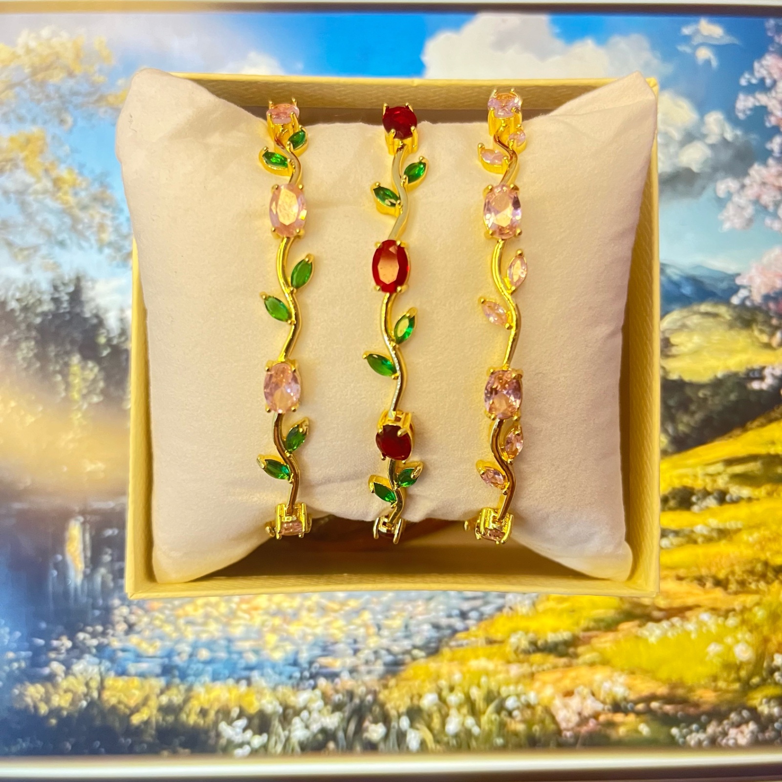 Tulip bracelet