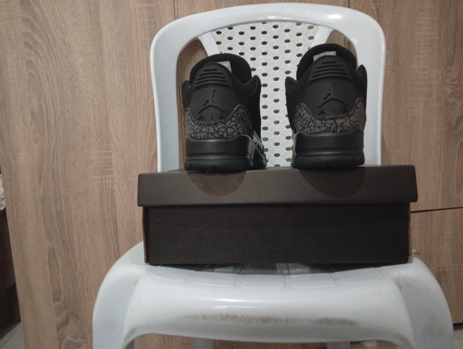 Jordan 3 black cat 