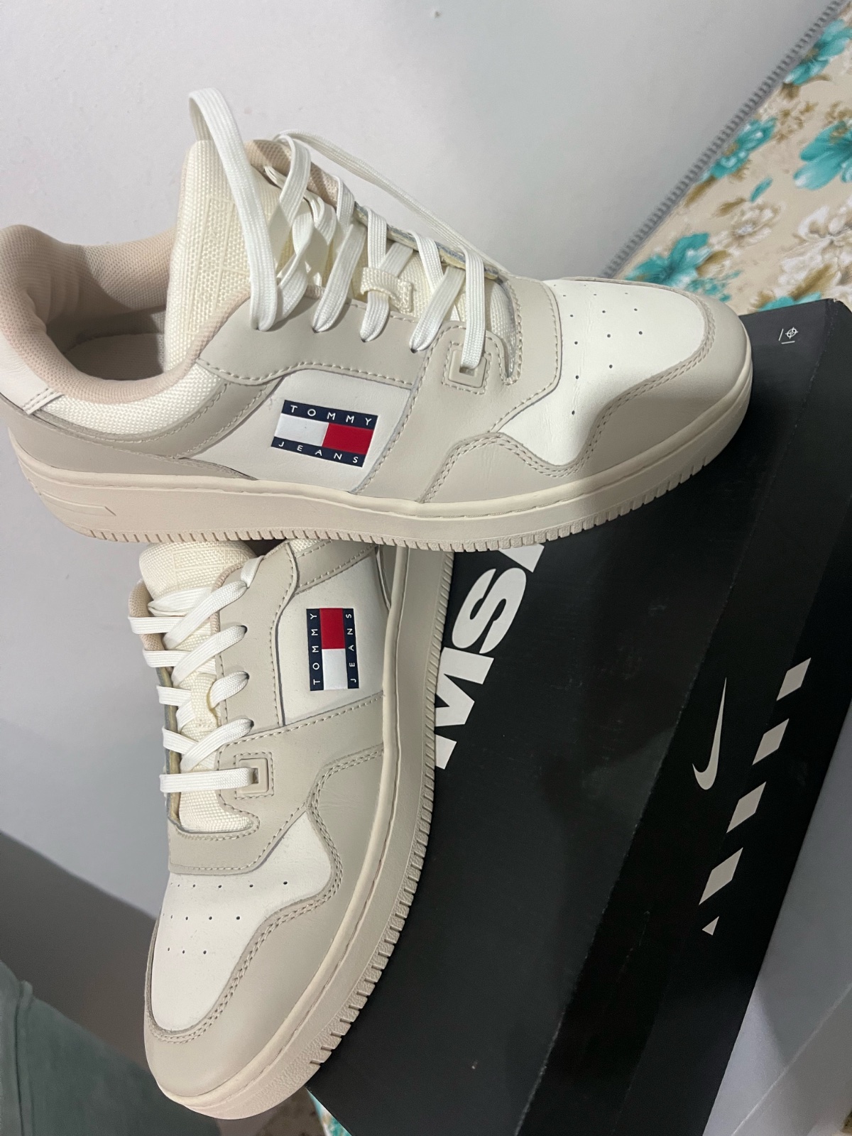 Tommy 
