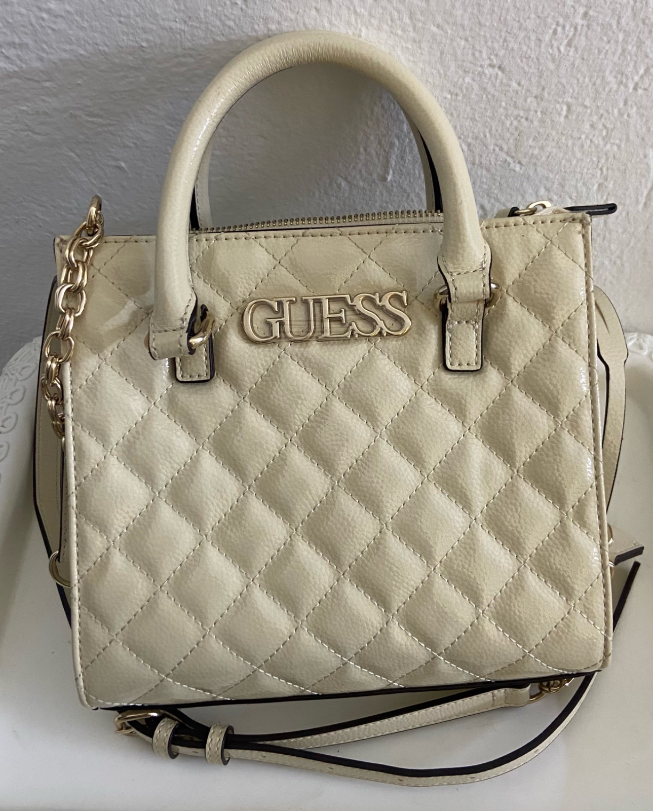 Sac Guess beige vernis neuf 