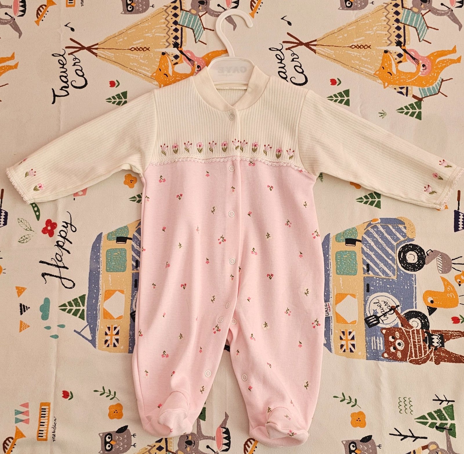 Grenouillere bébé fille
