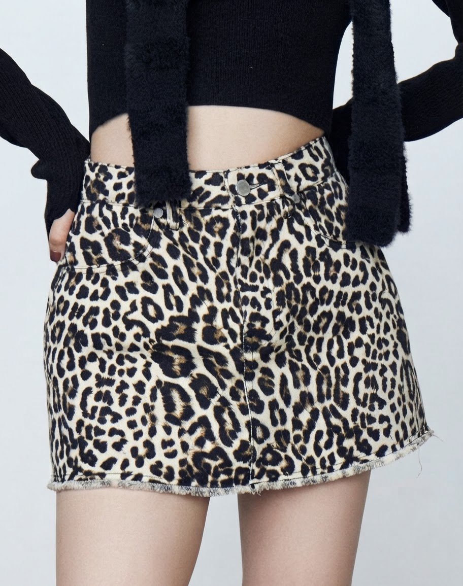 Jolie jupe courte léopard 🐆