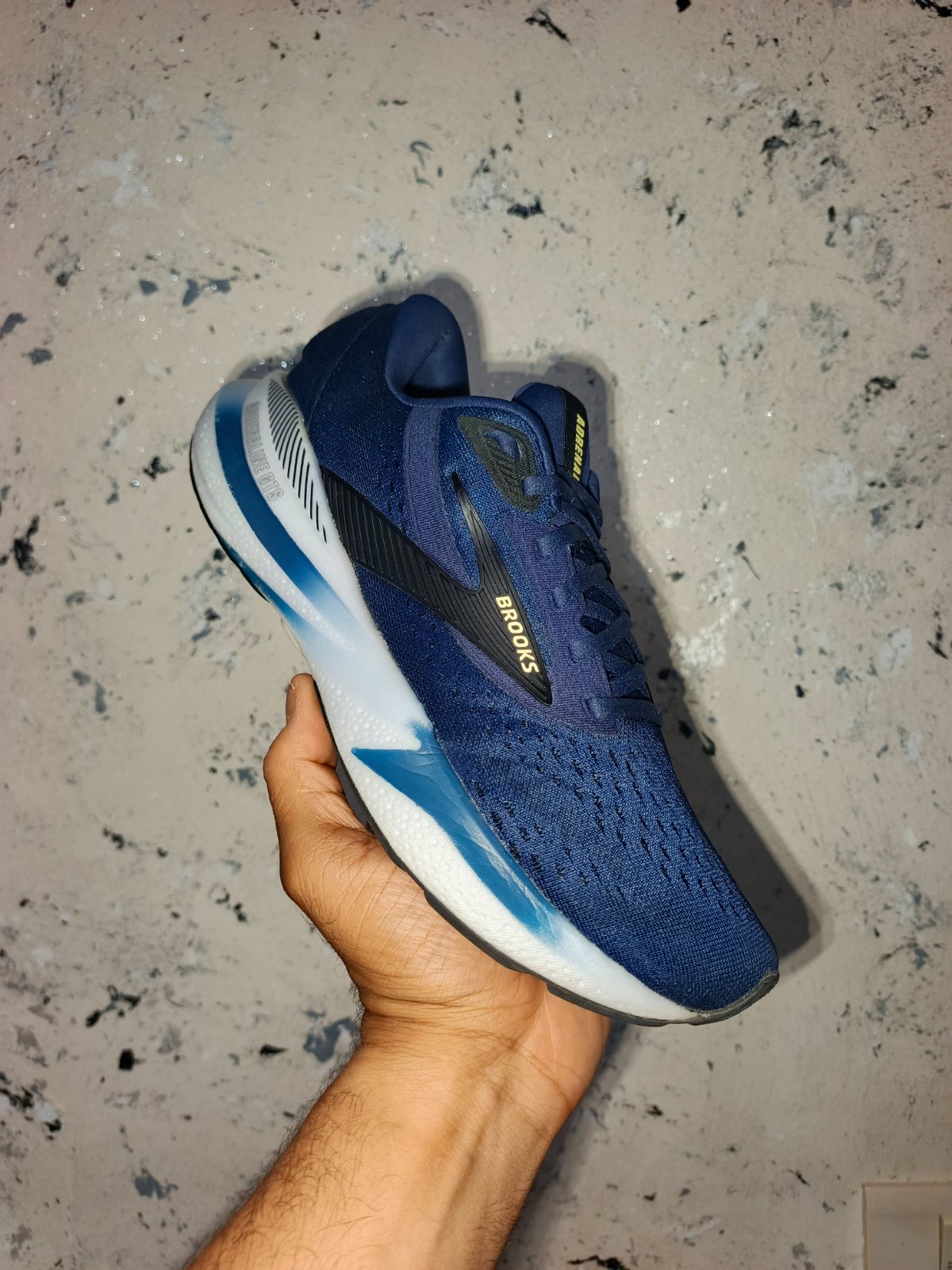 Brooks  adrénaline Gts 24