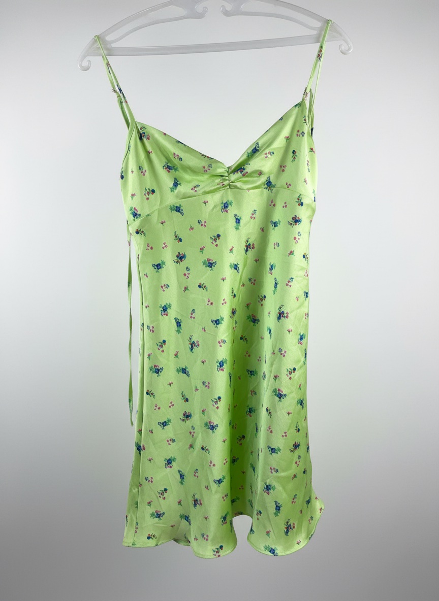 Petie robe verte fleuris