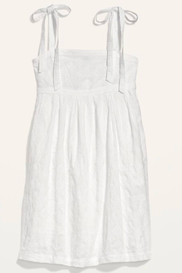 Robe mini broderie anglaise 