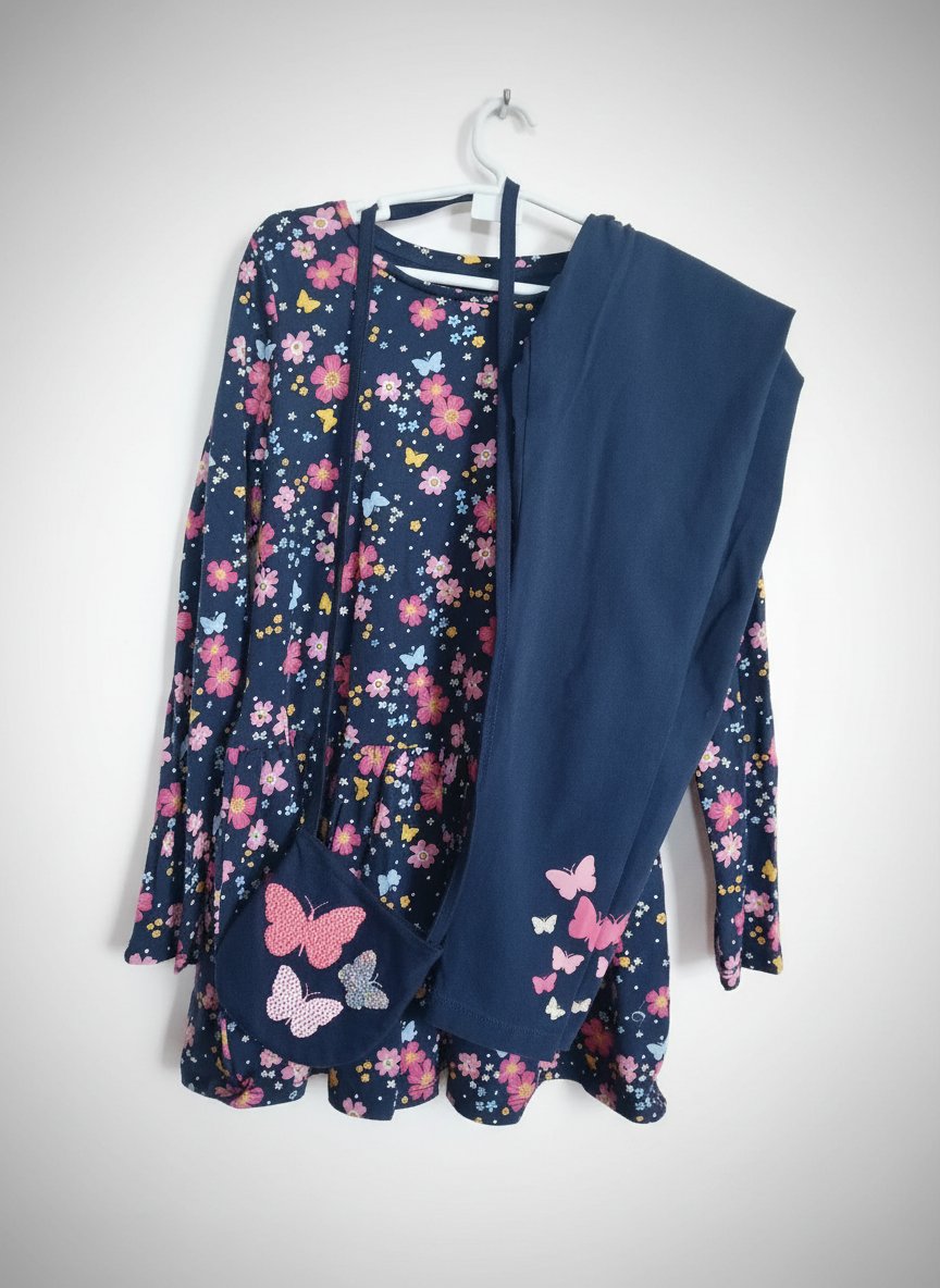 Robe courte avec legging C&A
