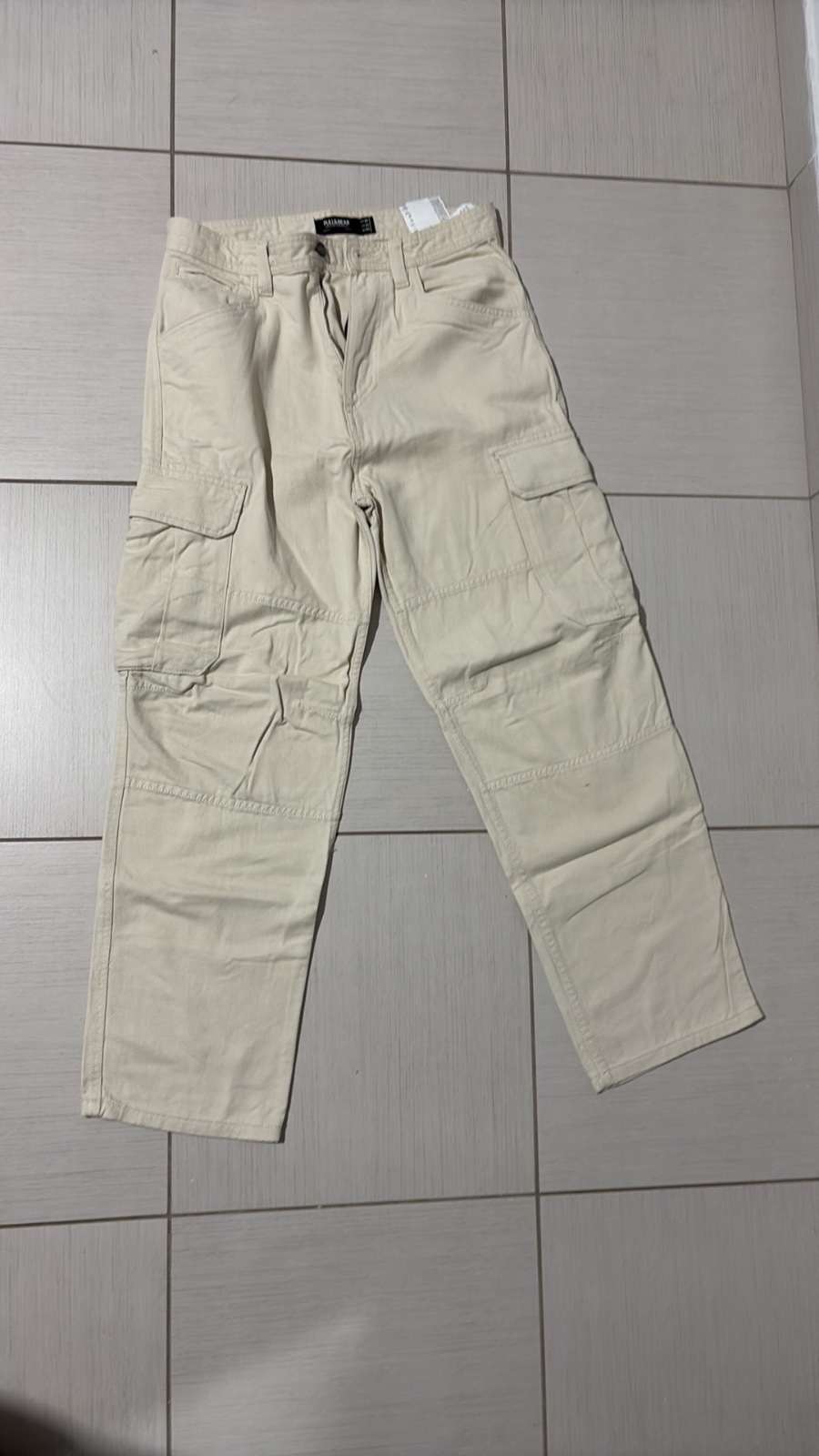 Pontalon cargo baggy pull&bear neuf jamais porté