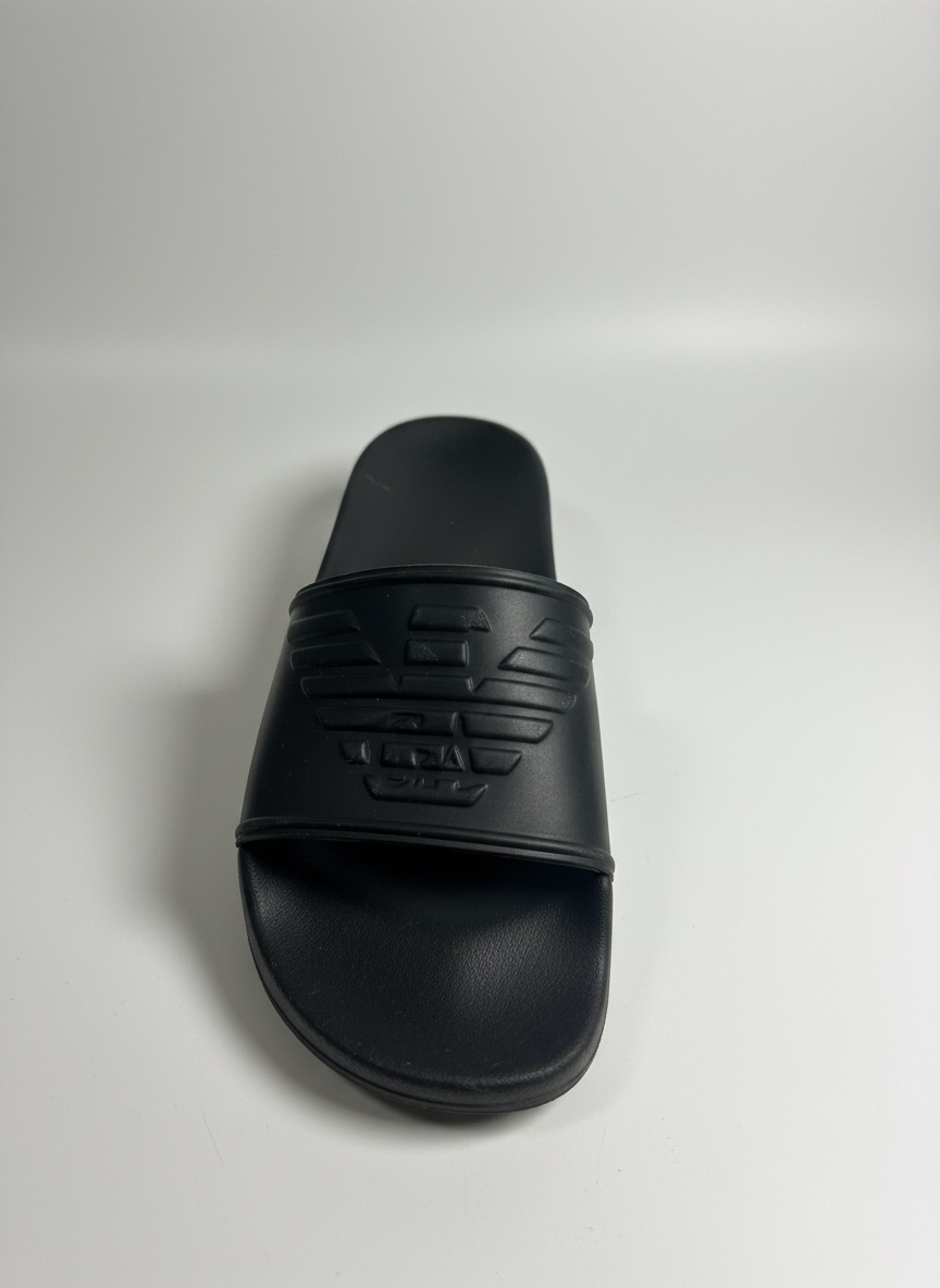 Magnifiques sliders emporio armani