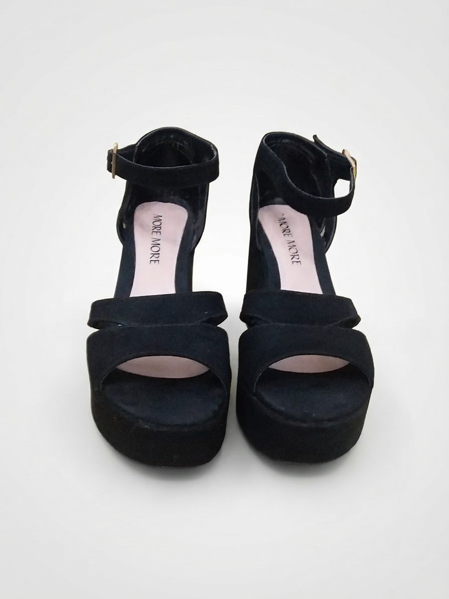 Sandal