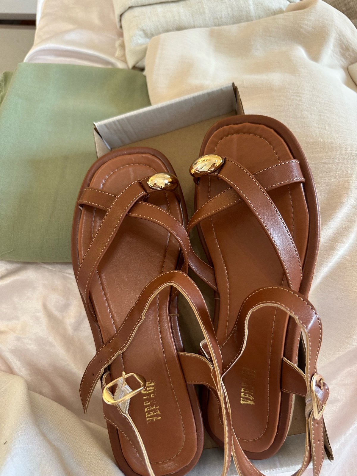 Sandel marron
