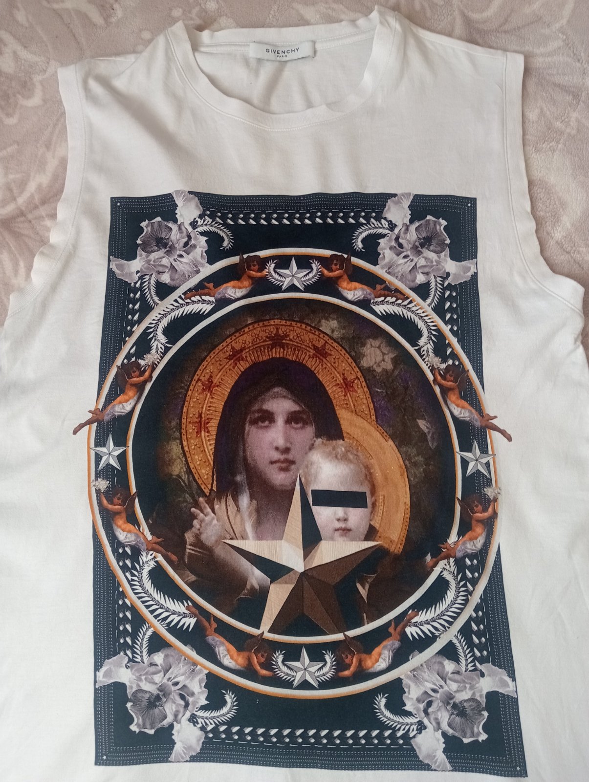 À VENDRE : Débardeur GIVENCHY "Madonna" – Édition Collector