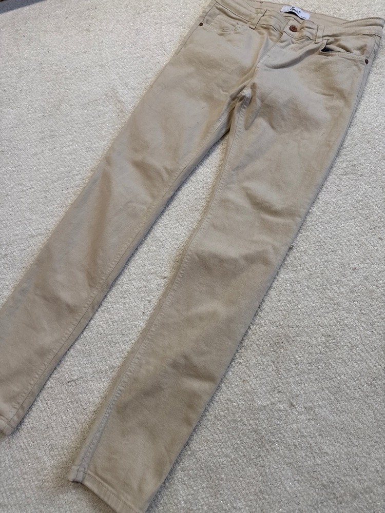 Pantalon beige en jean 