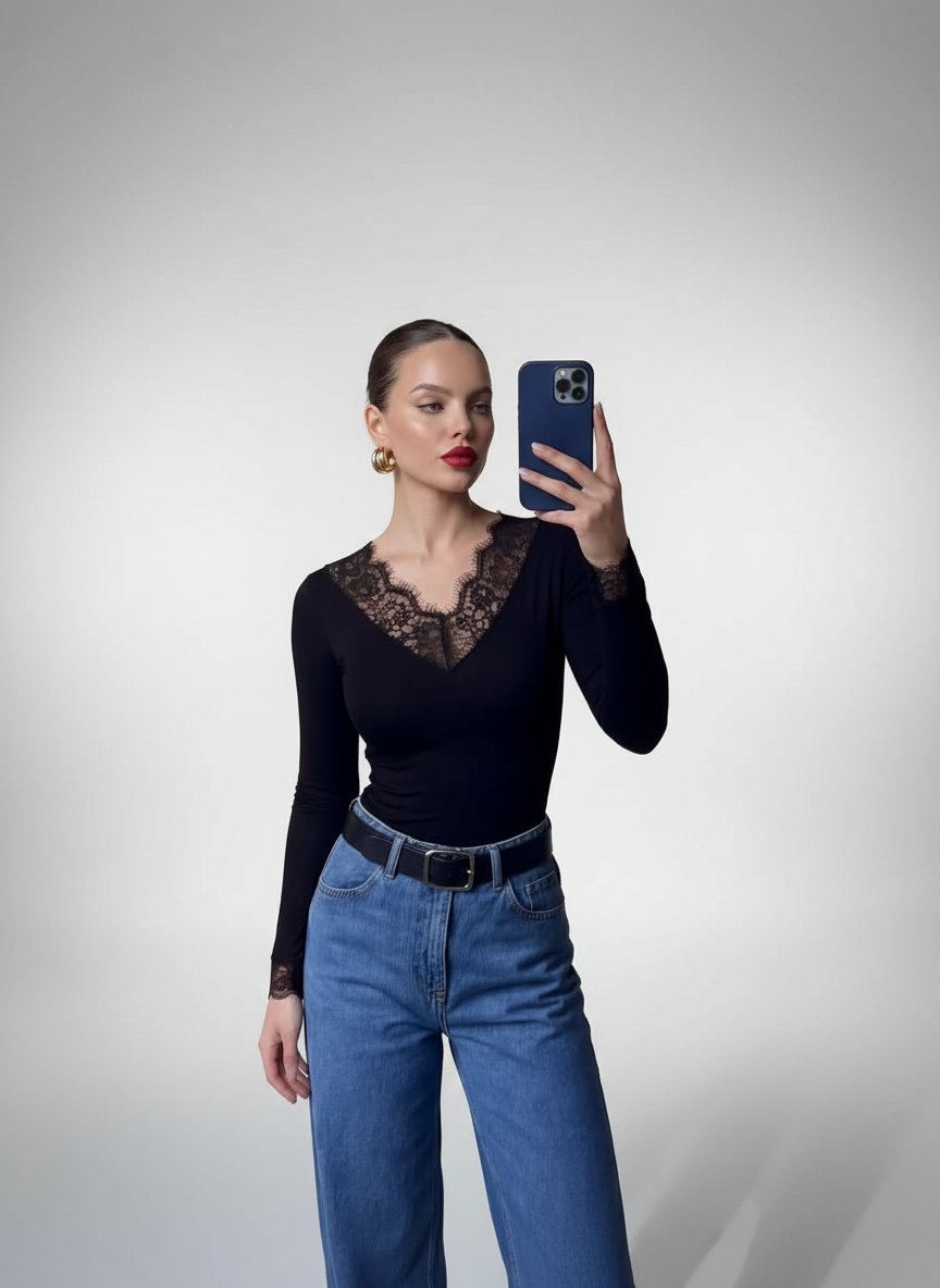 Pull colle v dentelle 