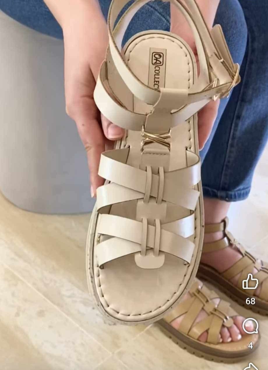 Sandales gladiator beiges