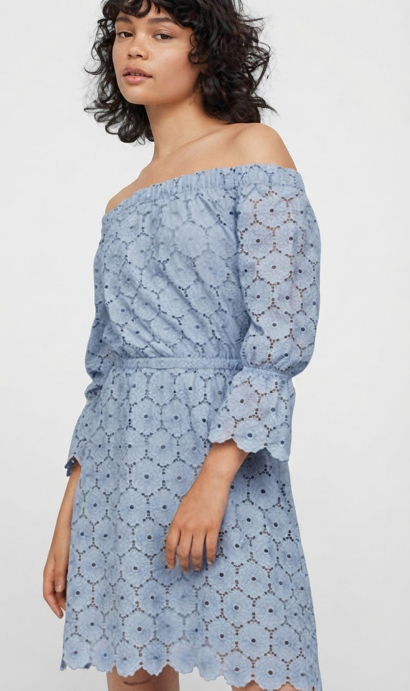 Robe 👗 en dentelle h&m en très bon état 