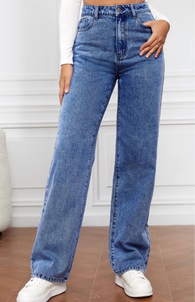 Un pantalon jeans large